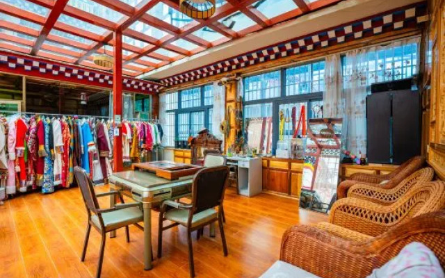 Shangri-La Plateau Star Boutique B&B