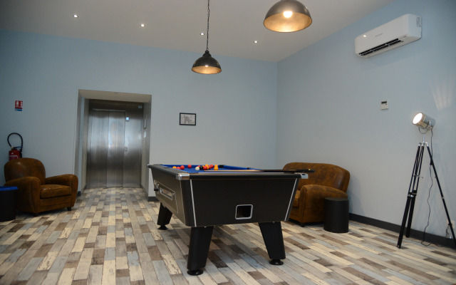 Logis Hotel Yseria - Historical Center