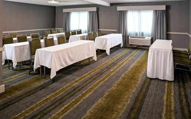 Holiday Inn Salem - I-93 at Exit 2 by IHG