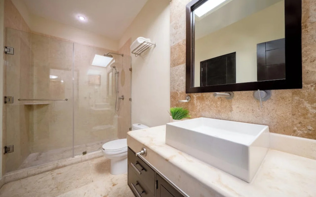 Beachfront 3 BR - At El Faro Surf 405