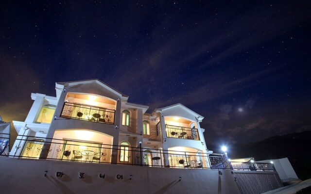 Namhea Pension Marronnier