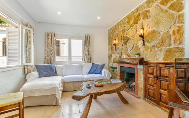 Me Chabot - Traditional House with Sea View