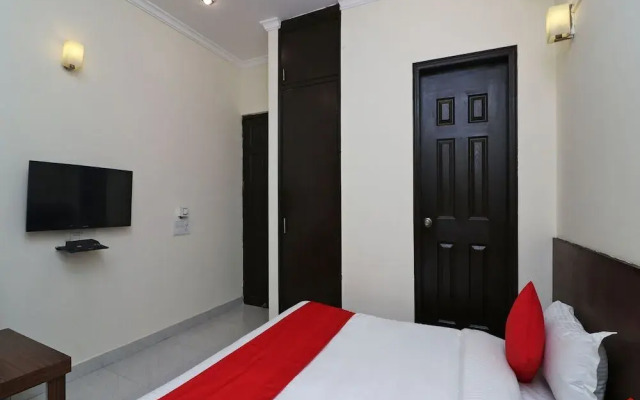 OYO Flagship DLF Mega Mall