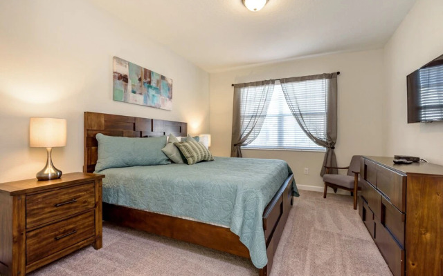 Stinger Drive Villa 8908 Chmapions Gate