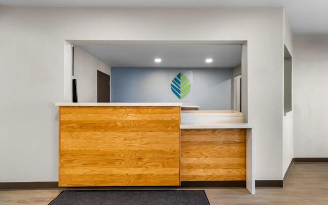 Woodspring Suites Palmdale - Lancaster