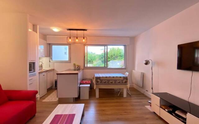 T2 Océan à 2 minutes à pied pour 4 + parking