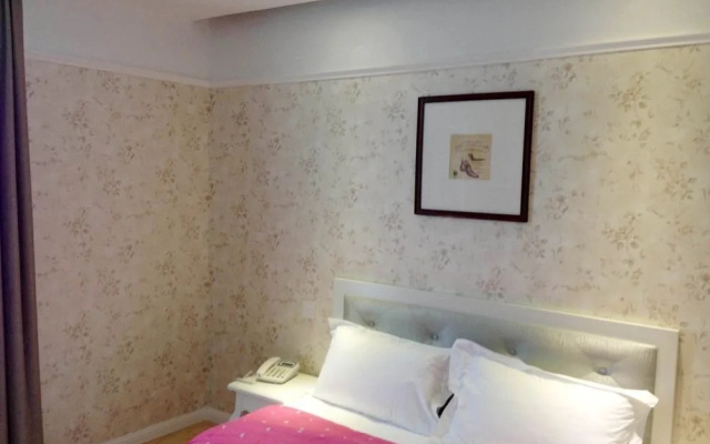 Chongqing Travelling Companion Express Hotel