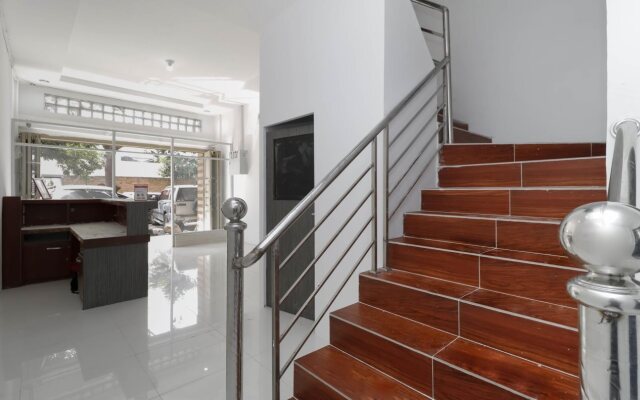 Royal Home Guesthouse