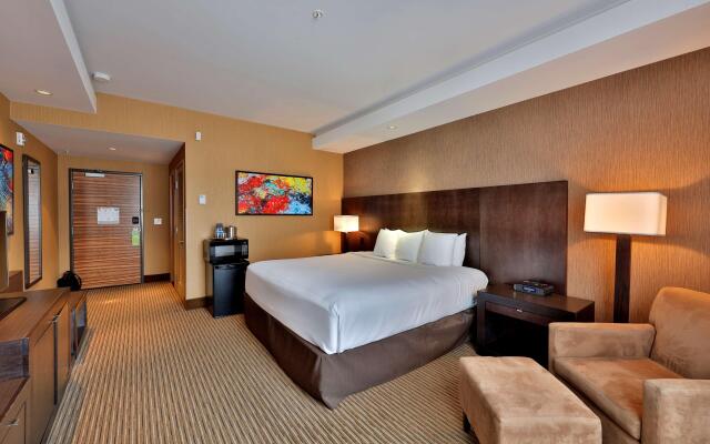 Edmonton Hotel and Convention Centre