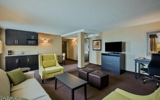 Holiday Inn Express Hotel & Suites Regina, an IHG Hotel