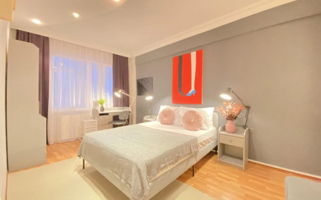 Missafir Exclusive and Central Flat in Nisantasi