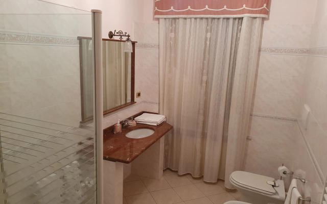 Villa Liberty il Lauro Bed and Breakfast