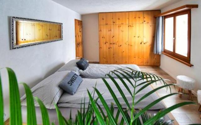 Lakeside - 3.5 Zimmer Ferienwohnung am Laaxersee