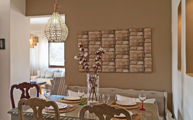 Nostos Villa - 50 m2 pool 2 km from the Beach