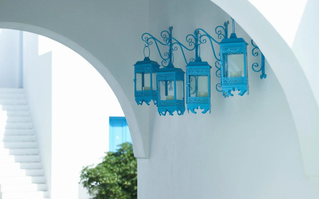 Folegandros Apartments