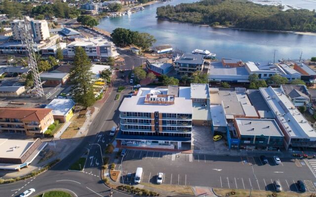 Astina Suites Forster