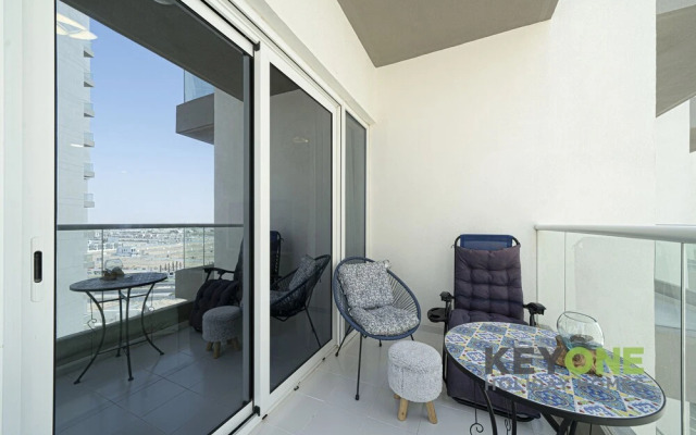 KOHH – Studio in Virdis Tower
