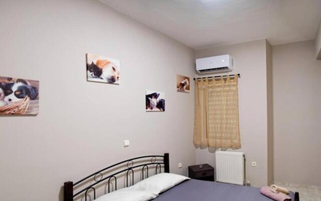 Chalkis Green Leaf House