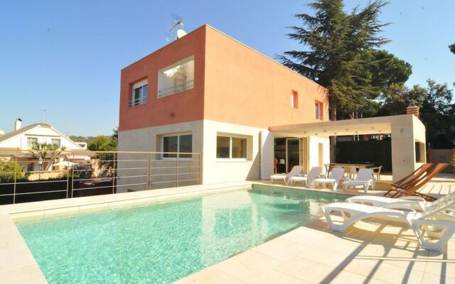 HomeHolidaysRentals Moai - Costa Barcelona