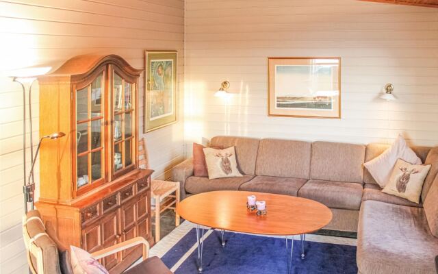 Beautiful Home in Haugesund With Sauna, Wifi and 3 Bedrooms