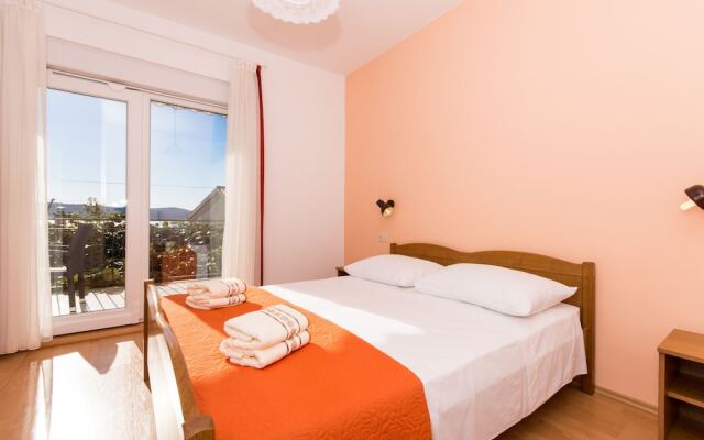 Apartments Mastelic