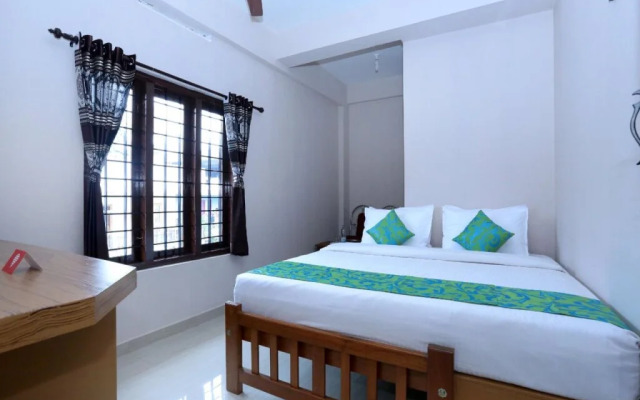 Hotel Periyar Towers by OYO Rooms