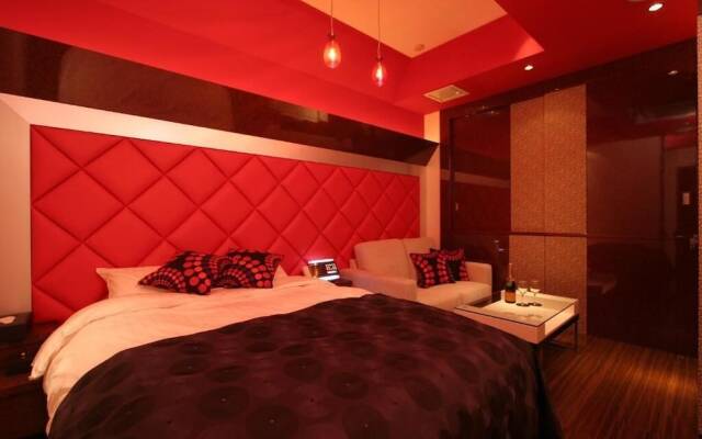 HOTEL W - Adults Only