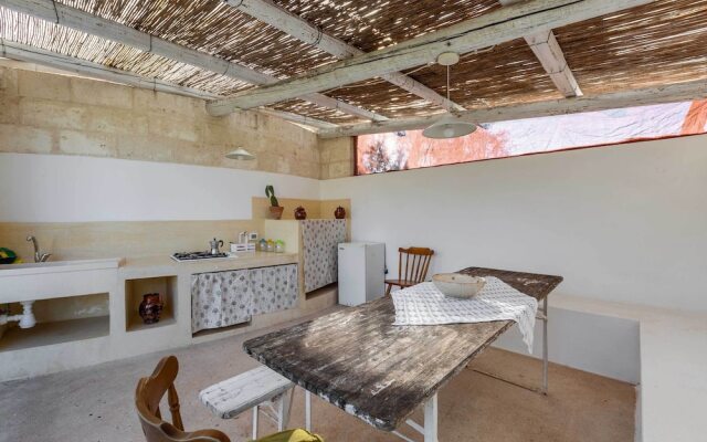 3745 Trullo Puspo by Barbarhouse