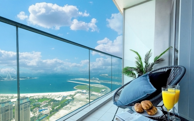 LUX - Lavish Suite Palm Jumeirah view 3