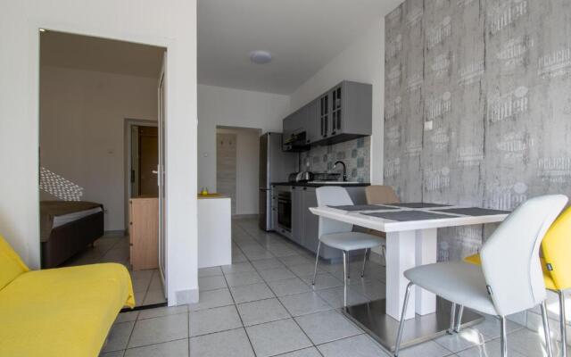 Apartments Lantina