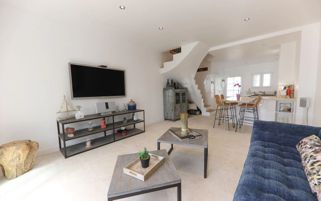 Attractive Holiday Home in Port Grimaud With Jetty