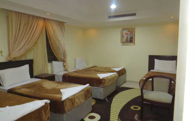 Luluat Muaz Hotel