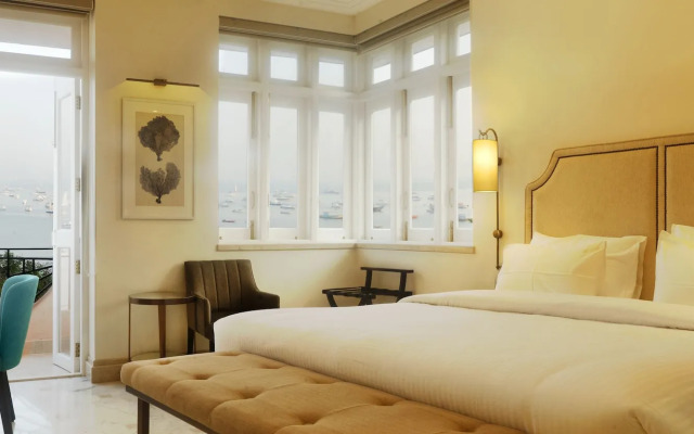 Hotel Harbour View