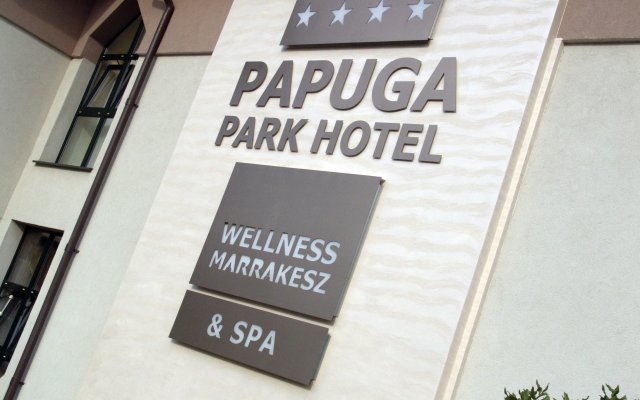 Papuga Park Hotel