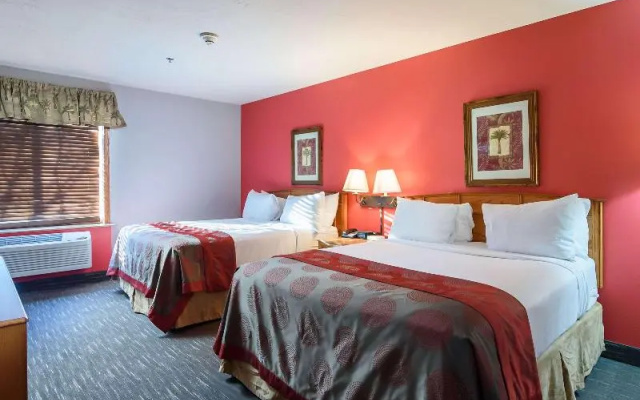 Ramada by Wyndham Sioux Falls Arpt & Suites