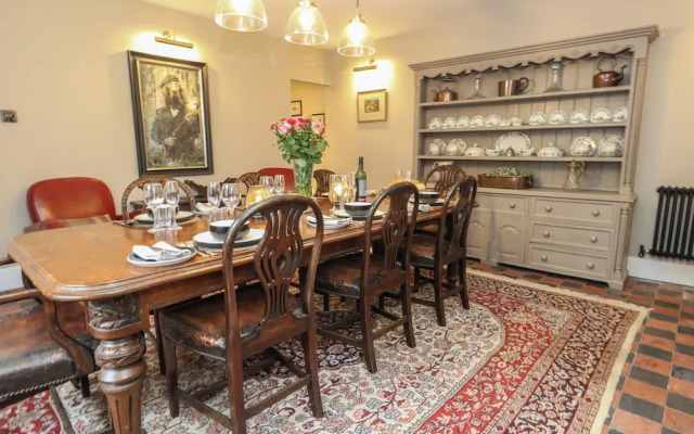 Manor Farm House