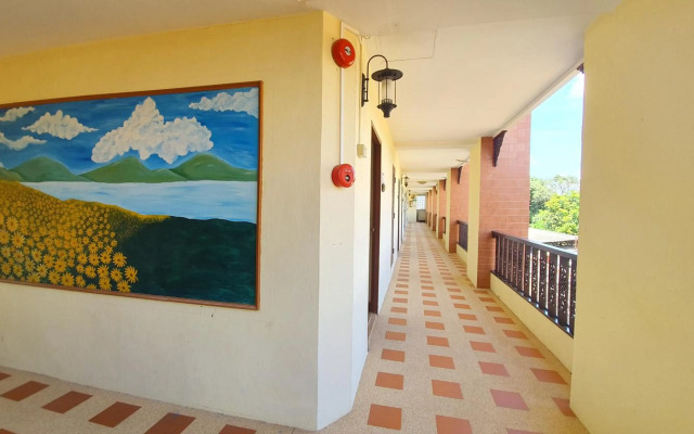 Luckswan resort