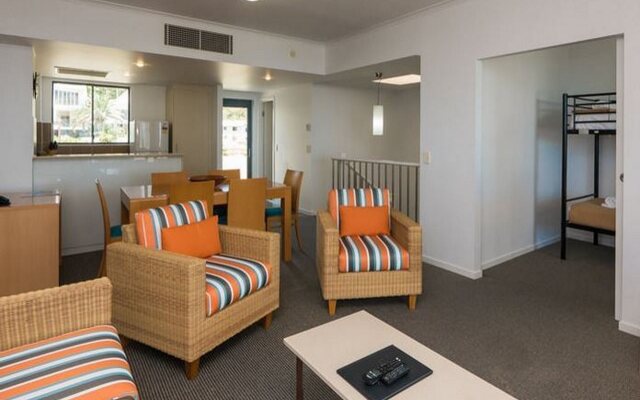 Swell Resort