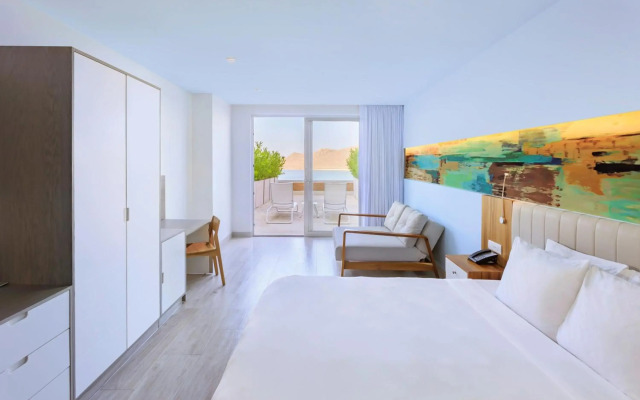Courtyard By Marriott Mazatlan Beach Resort