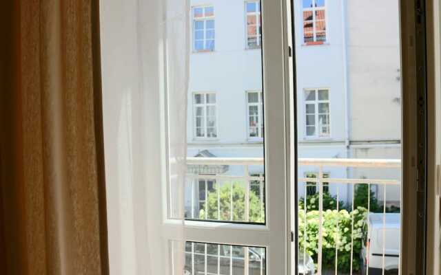 Great Apartment near Town Hall