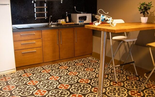 The Hera Suite Hotel