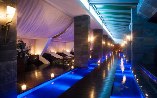 Amathus Beach Hotel Limassol