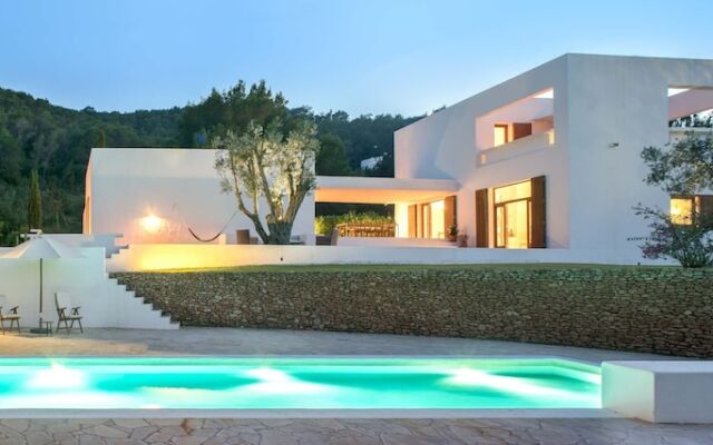 Villa Landscape