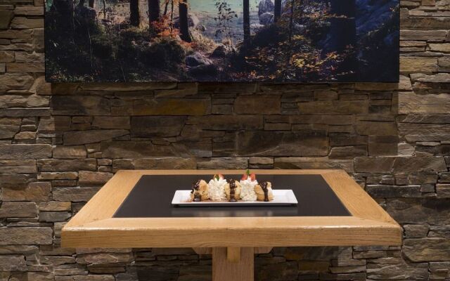 Hôtel Restaurant Bois Joly