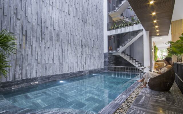 King House Villa Hotel
