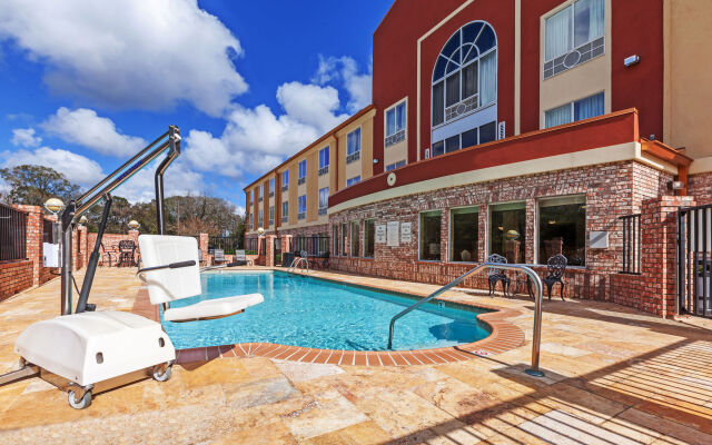 Holiday Inn Express Hotel & Suites Lafayette South by IHG