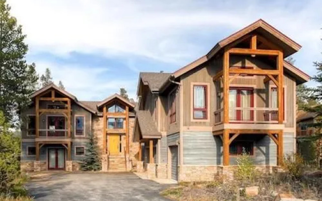 Marksberry by RedAwning