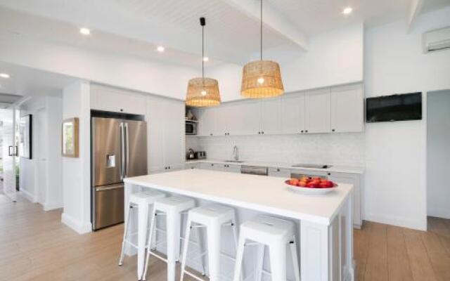 9 Cooran Court