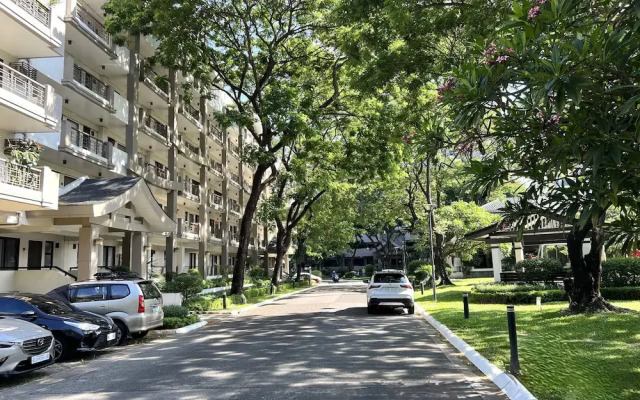 Rosewood Pointe Luxury Residences