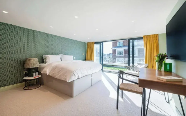 Maison De Brompton With 1 Bedrooms and 1 Bathrooms